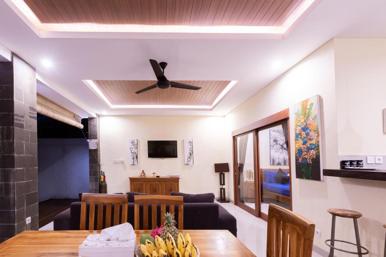 Villa Hitam Putih Legian Bali Seminyak Extérieur photo