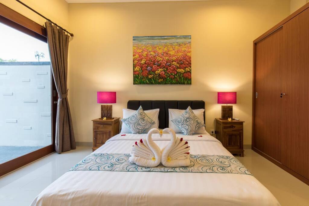 Villa Hitam Putih Legian Bali Seminyak Extérieur photo